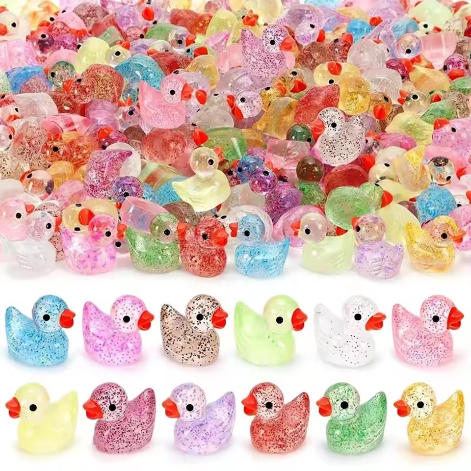 ~ Miniature resin duck with pu - Pothos ulasan dan harga